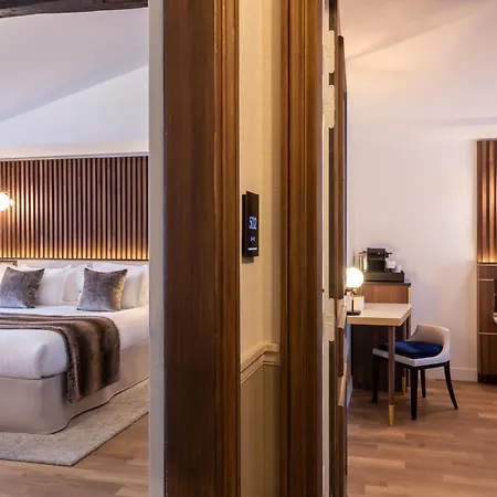 Lord Byron Hotel 4*