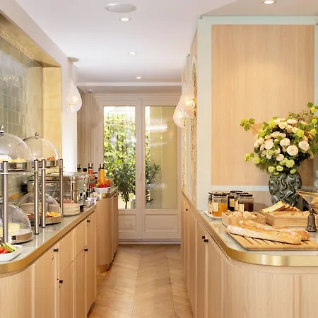 Lord Byron 4* Paryż