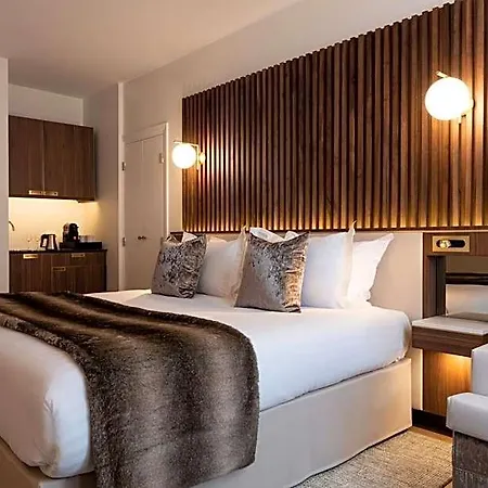 Hotell Lord Byron Paris