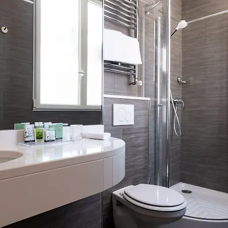 Lord Byron Otel Paris