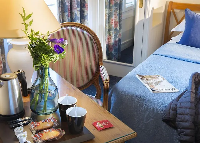 Hotel Lord Byron Paris