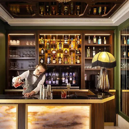Lord Byron Отель 4*
