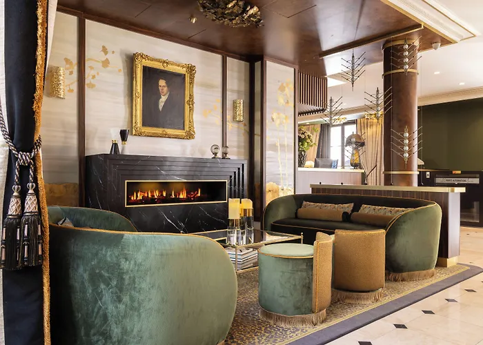 Lord Byron Hotel 4*