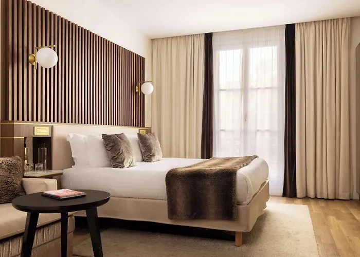 Lord Byron 4* Paris