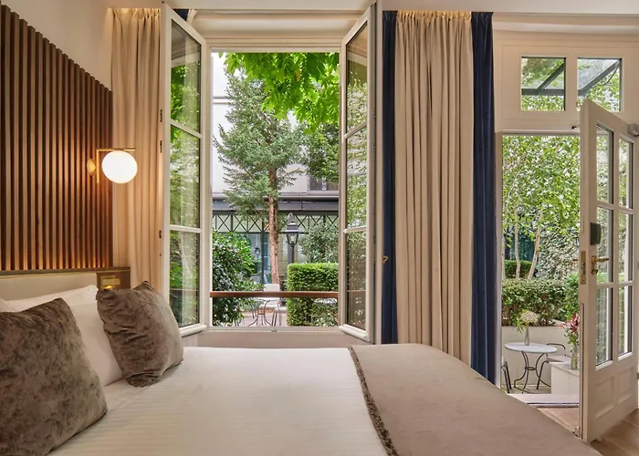 Lord Byron 4* Paris